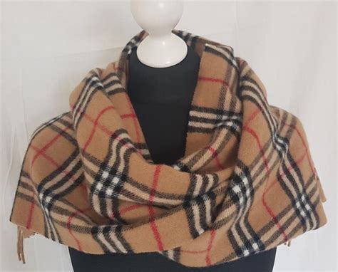 does burberry make lambswool scarves|Burberry scarves outlet.